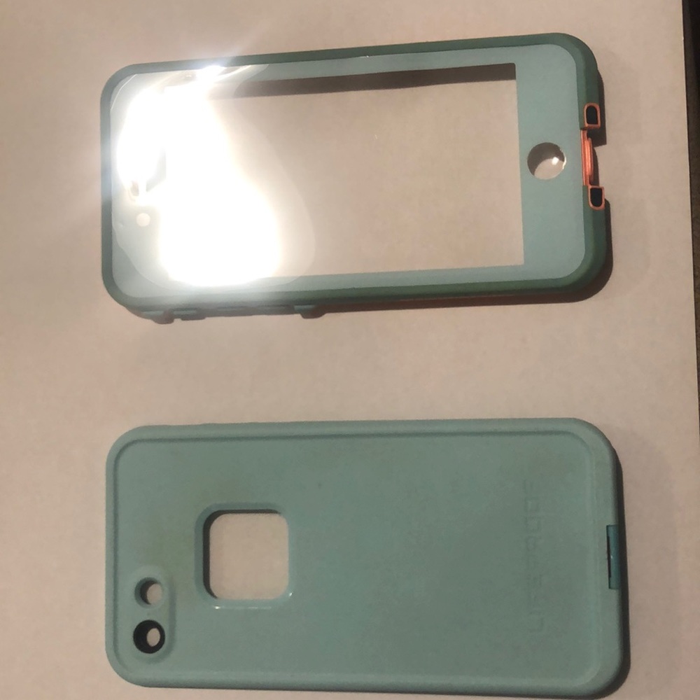 iPhone 6/6s lifeproof case
